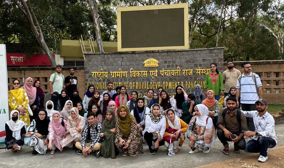 KU's Social Work students conclude Transformative Fieldwork Tour in