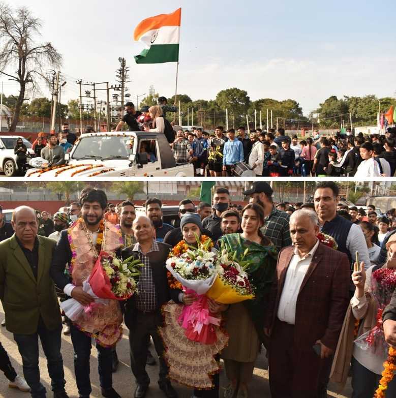 Olympian Arif Wushu Champion Sadia Receive Rousing Welcome At MA 