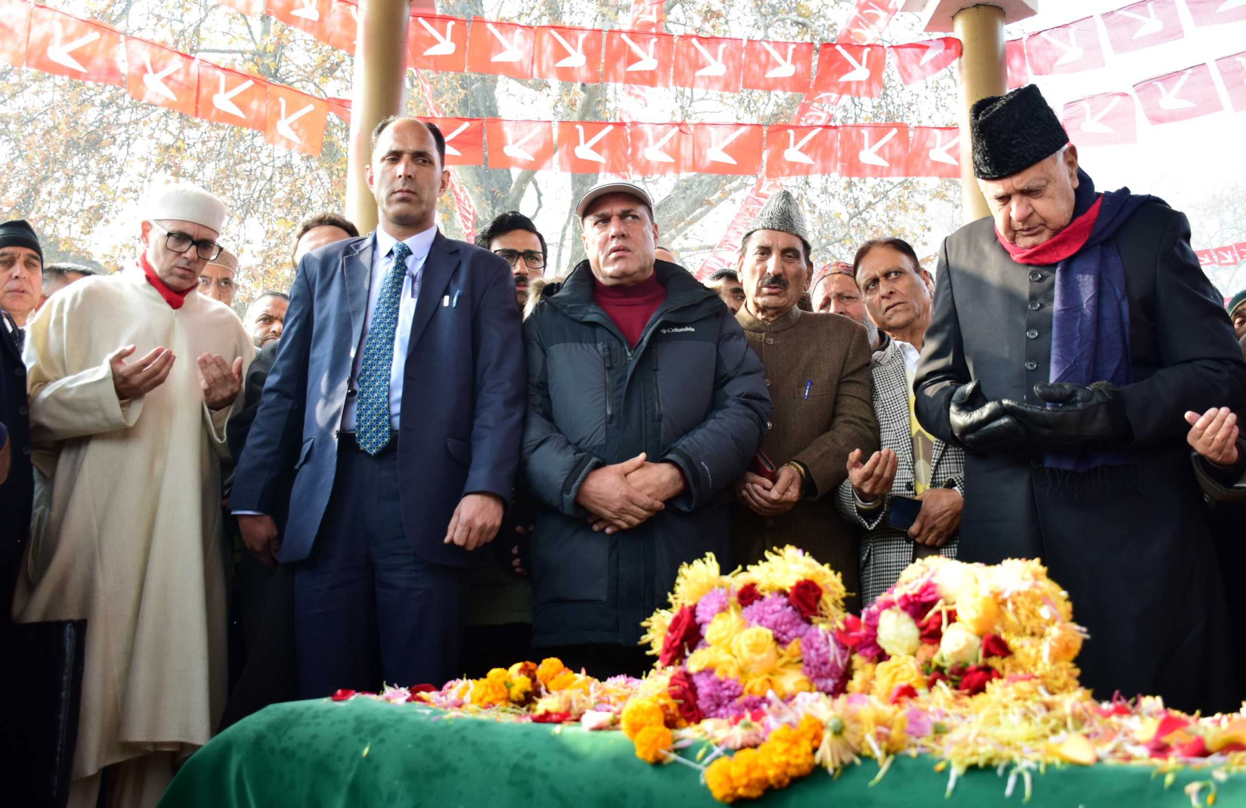 CM pays tributes to Sheikh Mohammad Abdullah on his 119th birth anniversary